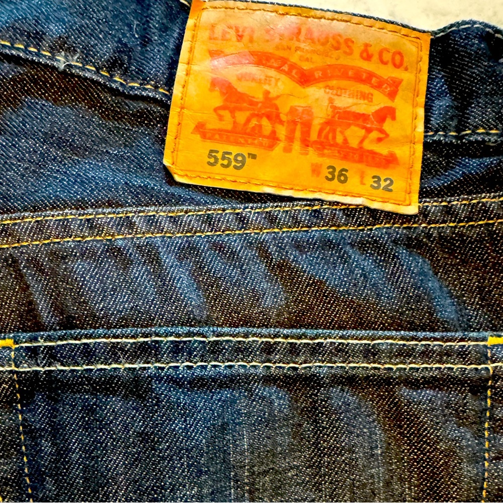 Men’s Levi’s jeans style 559 size 36-32